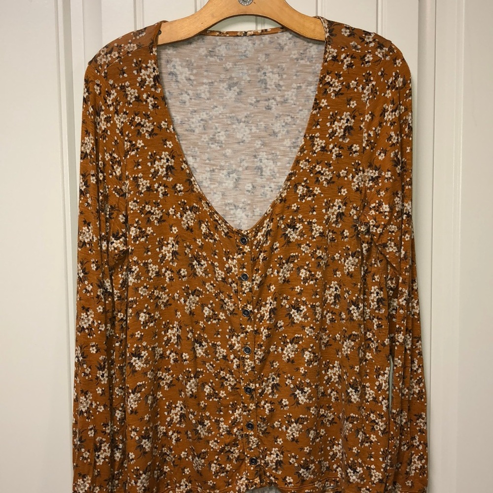 Women’s American Eagle Long Sleeve Blouse